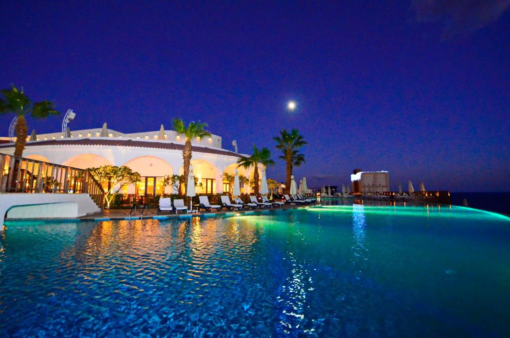 Oasis blue шарм эль шейх. Риф Оазис Шарм-Эль-Шейх. Reef Oasis Blue Bay Resort Spa 5. Reef Oasis Blue Bay Resort Spa 5 Египет Шарм-Эль-Шейх. Блю Бей Шарм-Эль-Шейх 5.